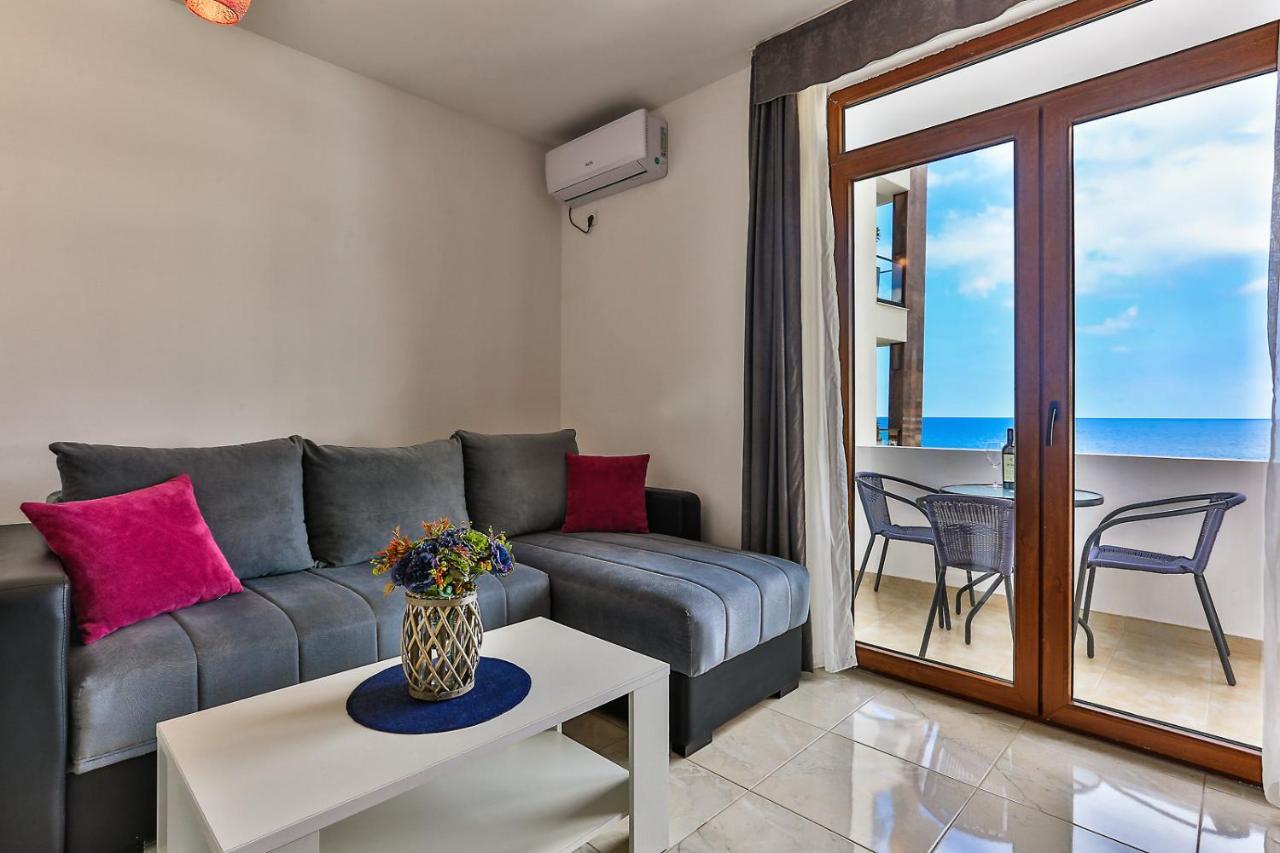 Apartments Sidro Dobra Voda Kültér fotó