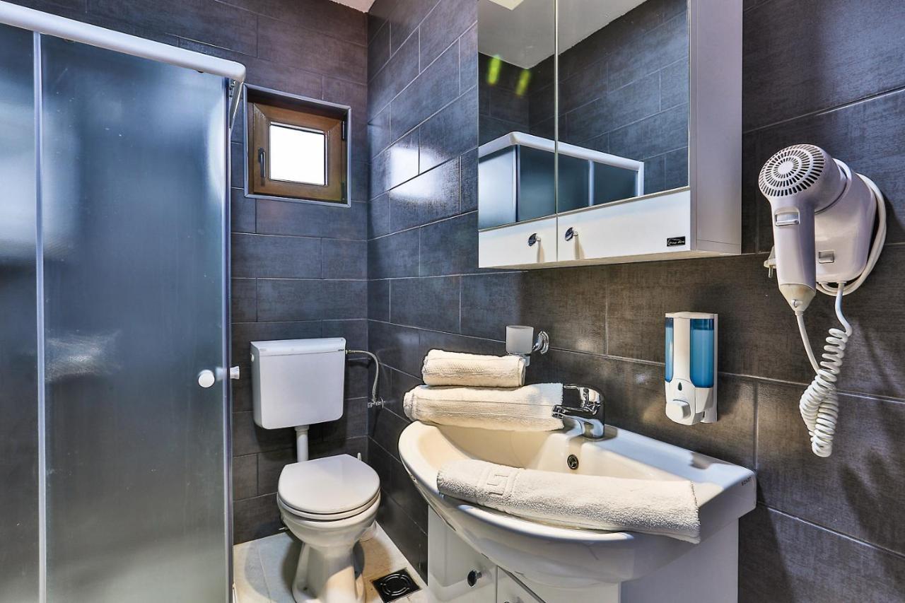 Apartments Sidro Dobra Voda Kültér fotó