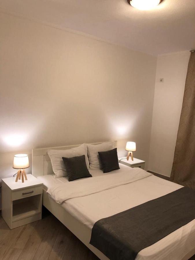 Apartments Sidro Dobra Voda Kültér fotó